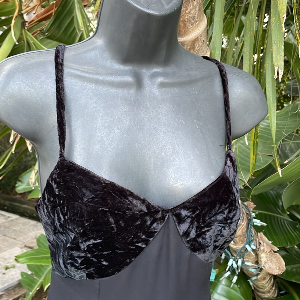 Vintage crushed velvet mixed media slip dress - Picture 3 of 7